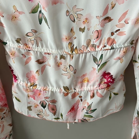 NWT Princess Polly Carnell Blouse Multi White Floral with Front Ties - Picture 11 of 13